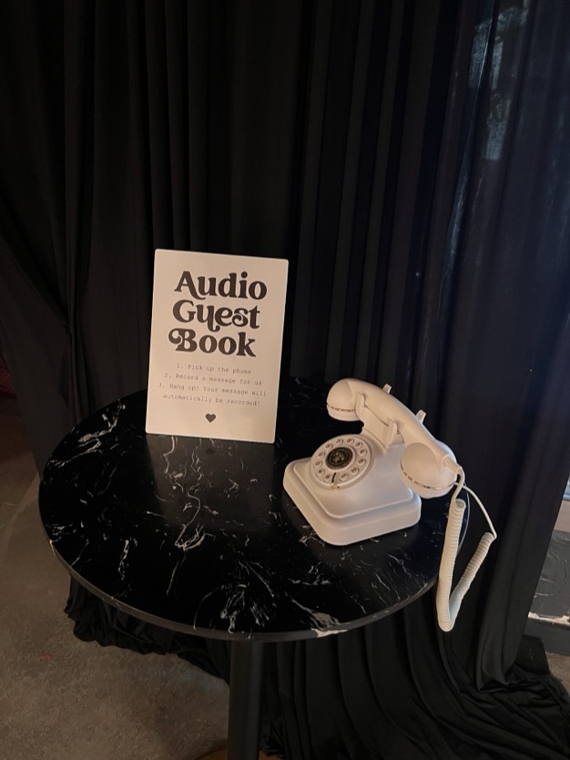 Audio guest book at a wedding